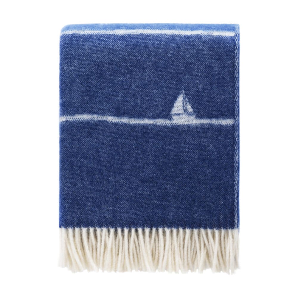 Blue boat throw woollen Blue boat throw woollen