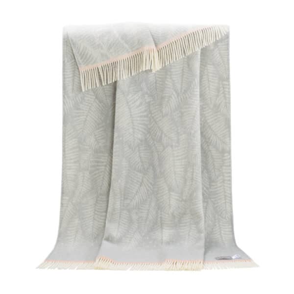 Dot Fern Woollen throw