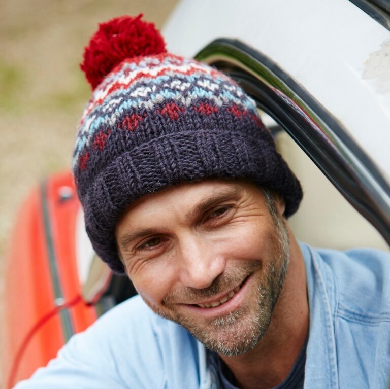 Men's CLiften red bobble Faitradejpg
