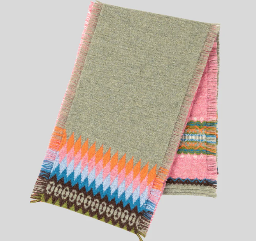 Pink Willow Alloa fairisle scarf